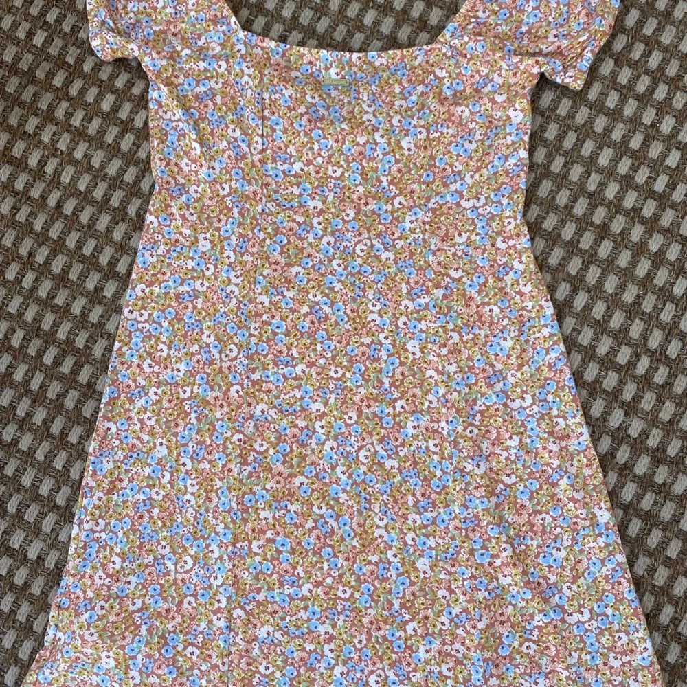 Billabong sundress - Picture 8 of 11